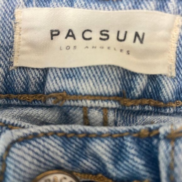 Pacsun High-Waisted Mom Shorts | Size 25 | Light Wash Denim - Picture 6 of 7